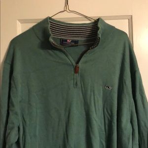 Vineyard Vines sweater